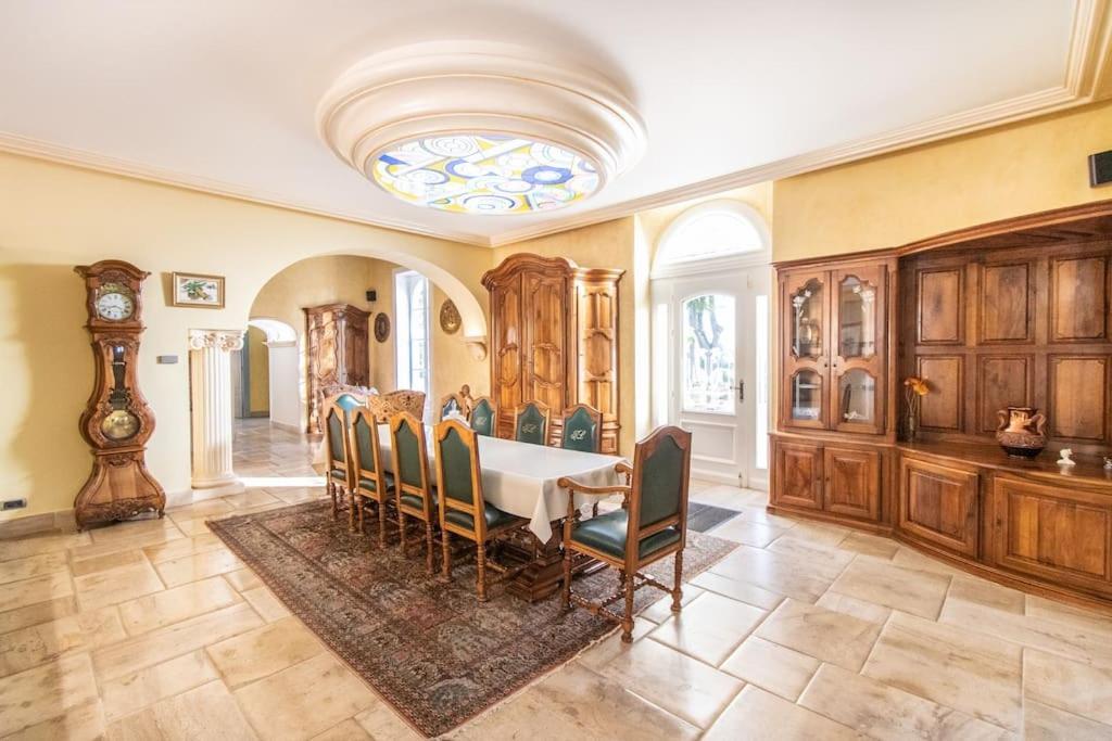 Domaine Mas Begon Villa Aigues-Vives  Kültér fotó
